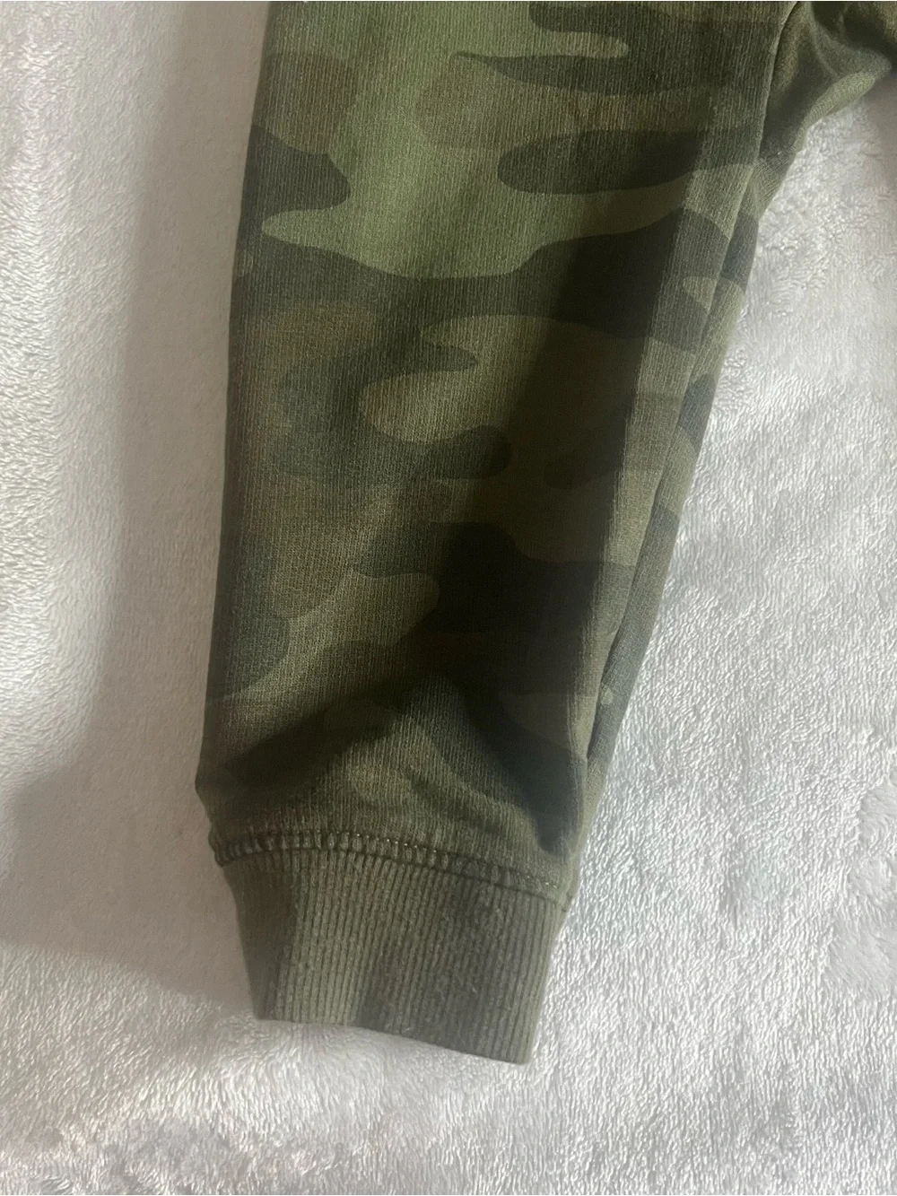 Carter’s Camo Hooded Baby One-Piece with Yellow Zipper & Dinosaur Spikes Sz 24M